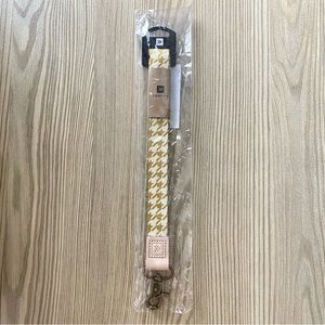 Thread Neck Lanyard Hounds pattern